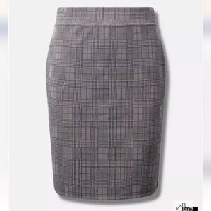 Torrid At The Knee Double Knit plaid jacquard Pencil Skirt Size 2x NWT